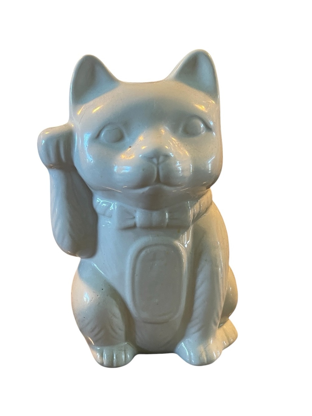 Lucky Cat Right Paw Up (DW127) White Ceramic Tiki Figure Made In China